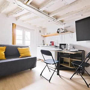  Appartement Quartier Saint-michel Notre-dame 3 Free Netflix